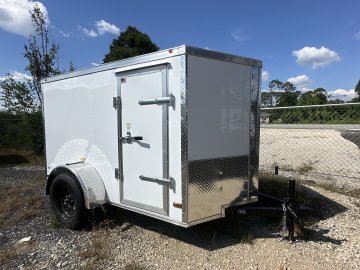 5'x8' Panther Enclosed thumbnail 2