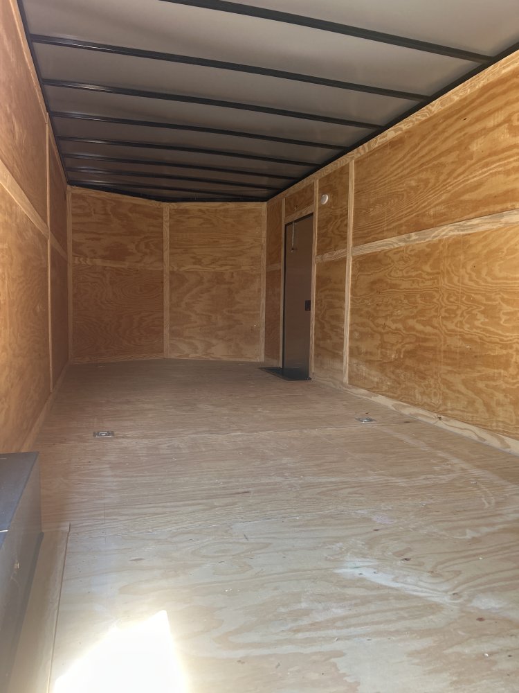 8.5'x34' Panther Enclosed