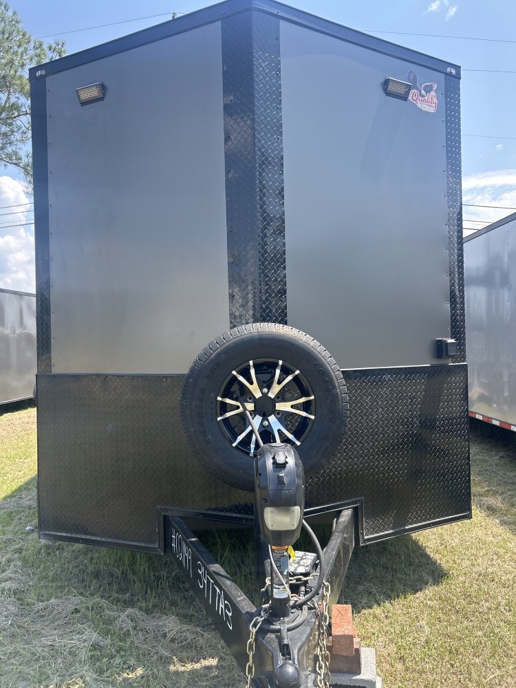 8.5'x34' Panther Enclosed