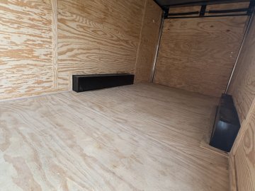 8.5'x20' Panther Enclosed thumbnail 8