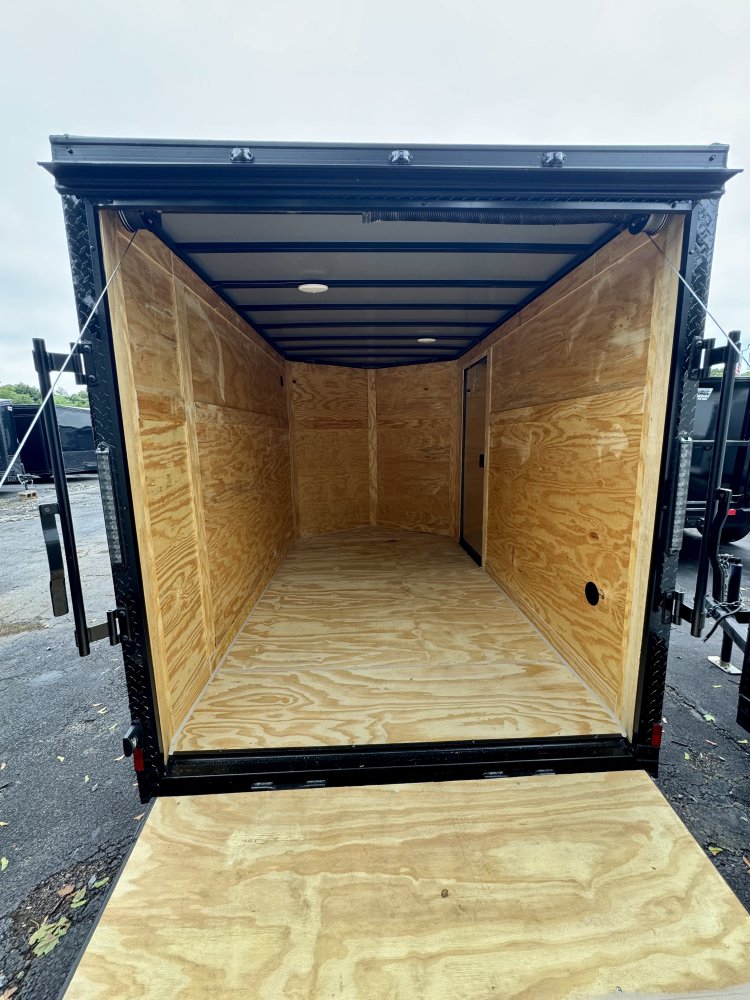 2026 CYNERGY CARGO 6X10SA PRO SERIES / ENCLOSED TRAILER