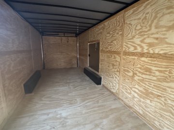 8.5'x20' Panther Enclosed thumbnail 8