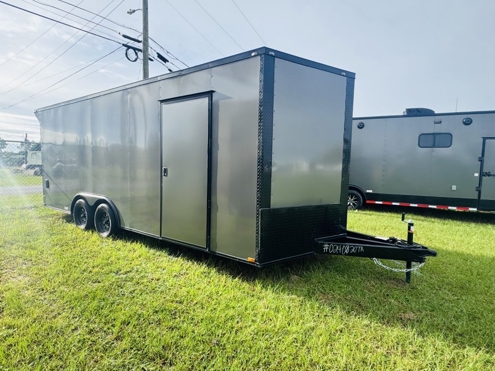 8.5'x20' Panther Enclosed