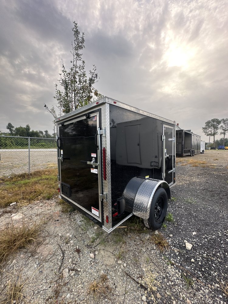 5'x8' Panther Enclosed