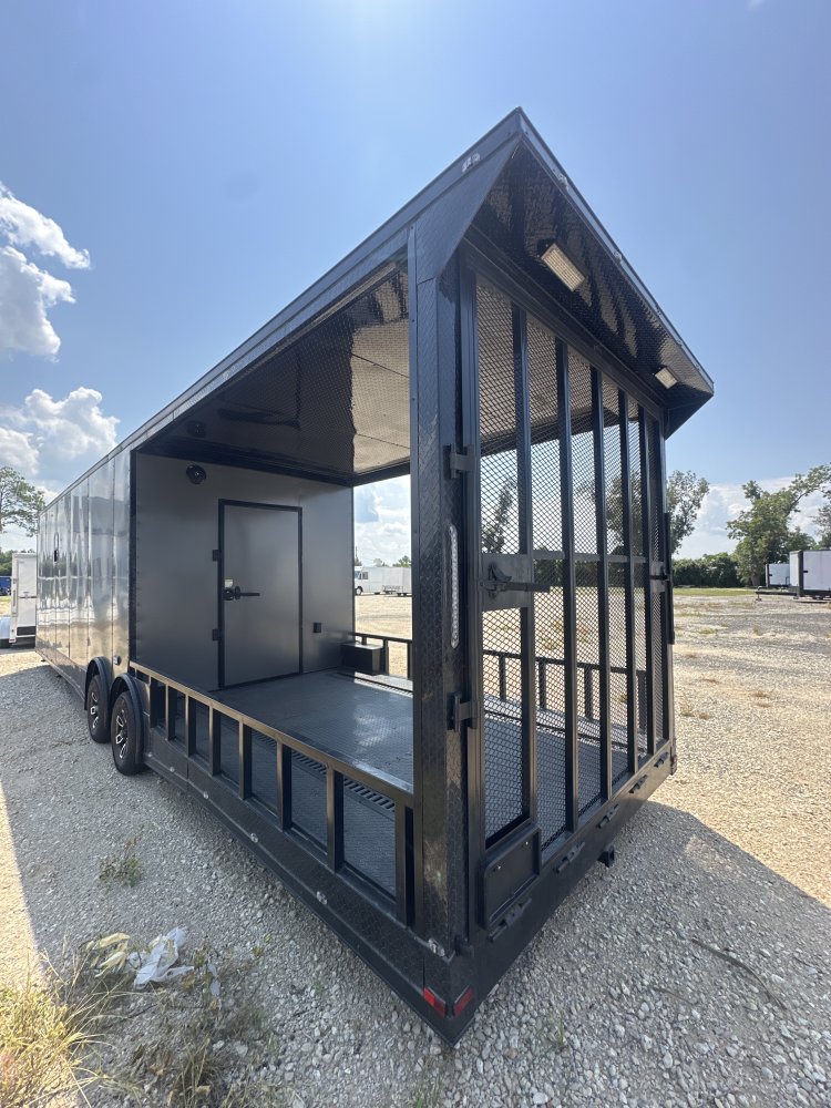 8.5'x34' Panther Enclosed