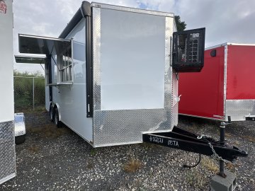 8.5'x18' Panther Enclosed thumbnail 1