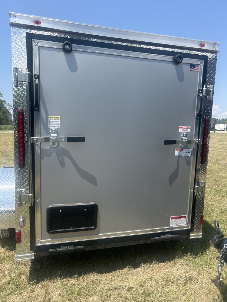 5'x8' Panther Enclosed