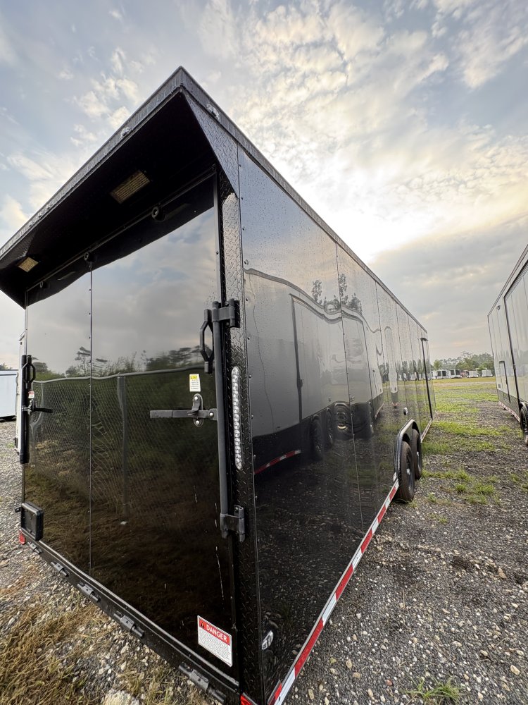 8.5'x28' QUALITY CARGO Enclosed