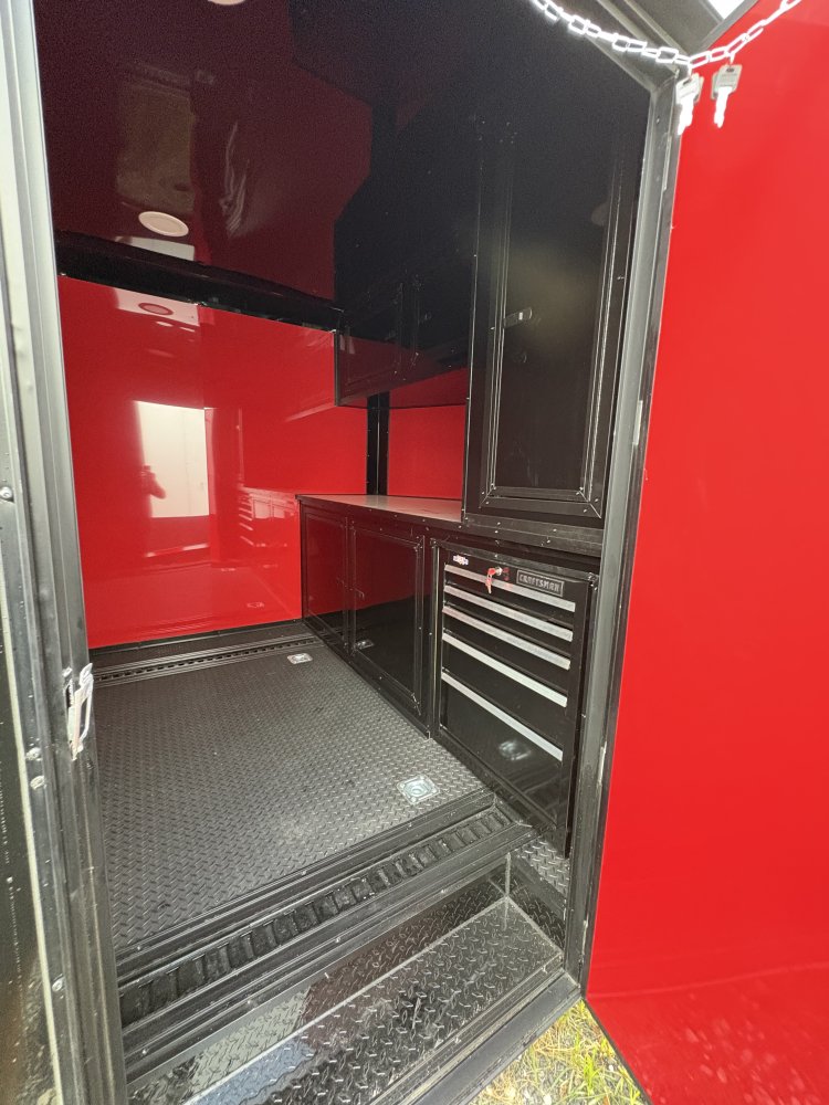 8.5'x28' QUALITY CARGO Enclosed
