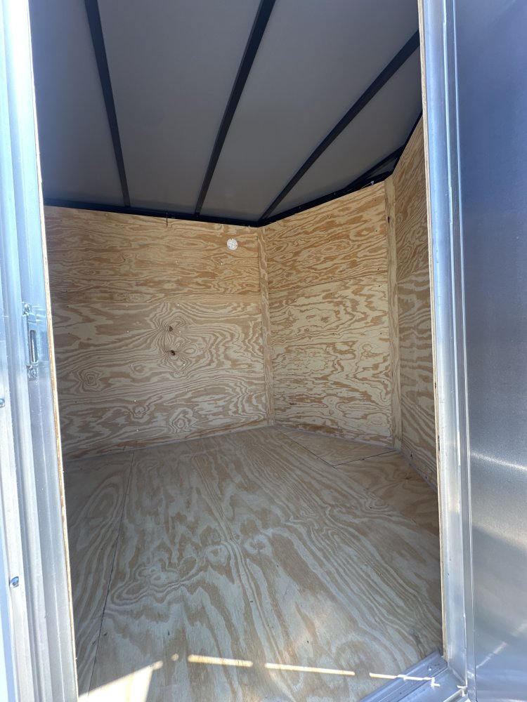 7'x12' Panther Enclosed