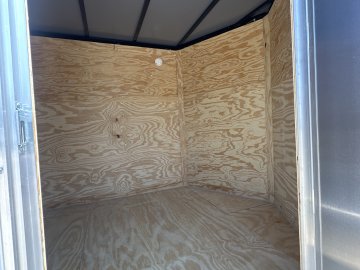 7'x12' Panther Enclosed thumbnail 5