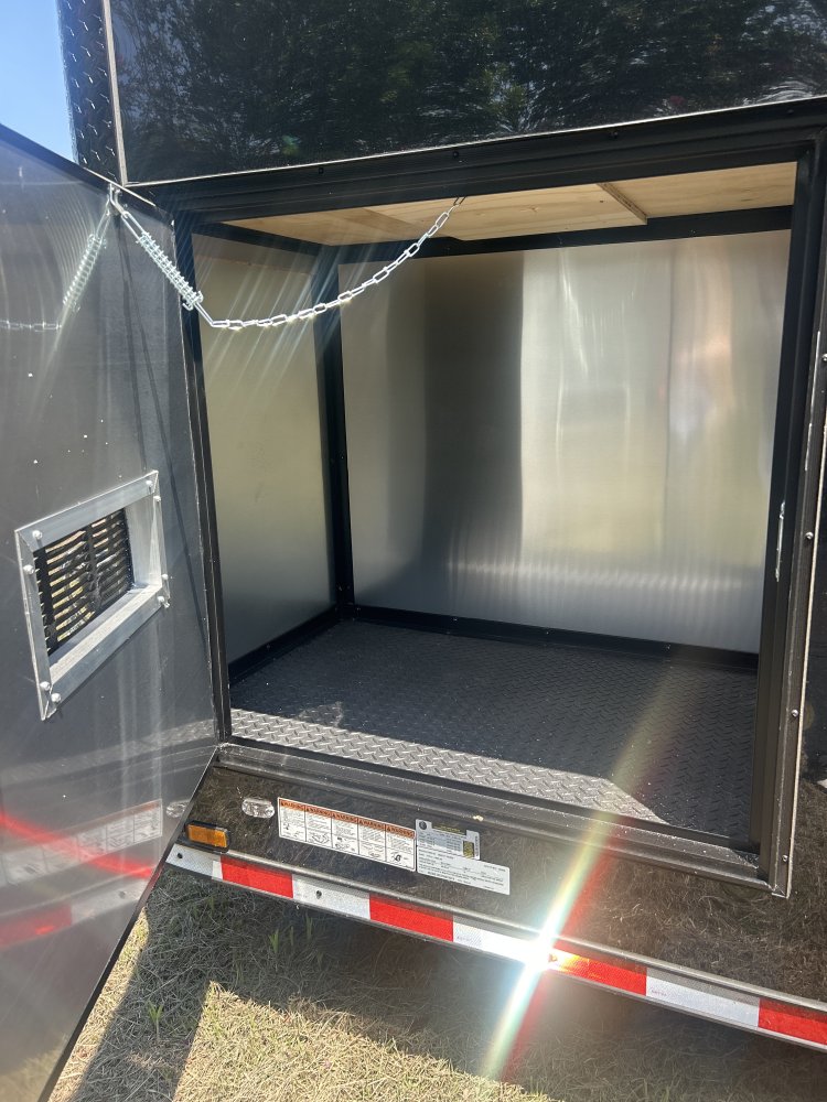 8.5'x34' QUALITY CARGO Enclosed