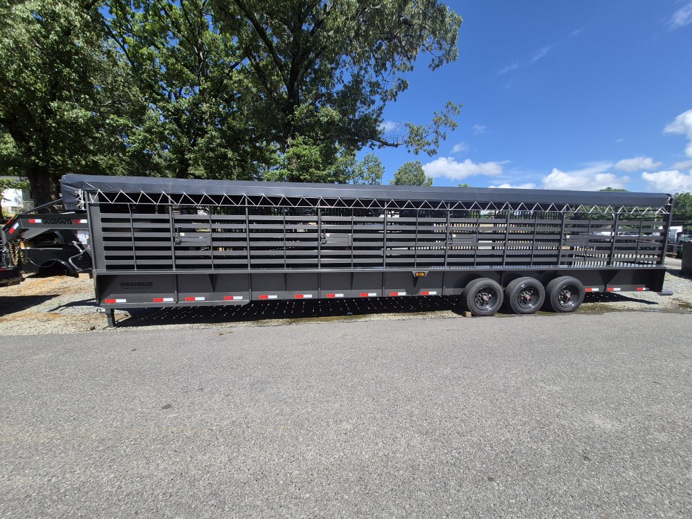 6' 8"x36' GoodGuys 36' WRANGLER BAR TOP GG3382