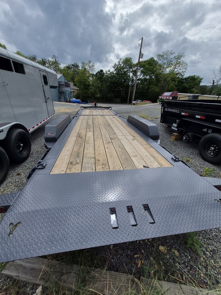 102'x24' IronBull THB 24' IB5739