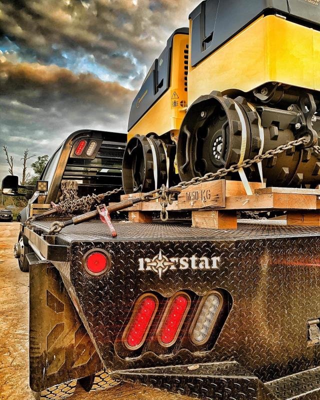 2022 Norstar SR Bed Truck Bed