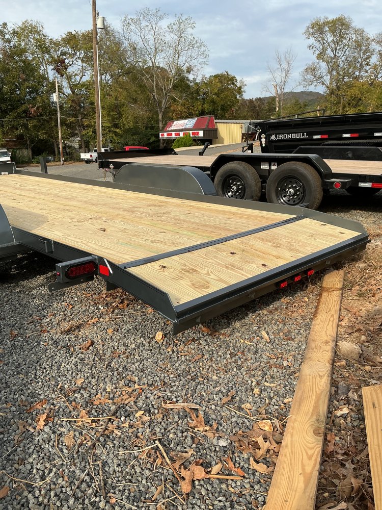83"x22' Davidson 83X22 (20+2) CARHAULER DT9731