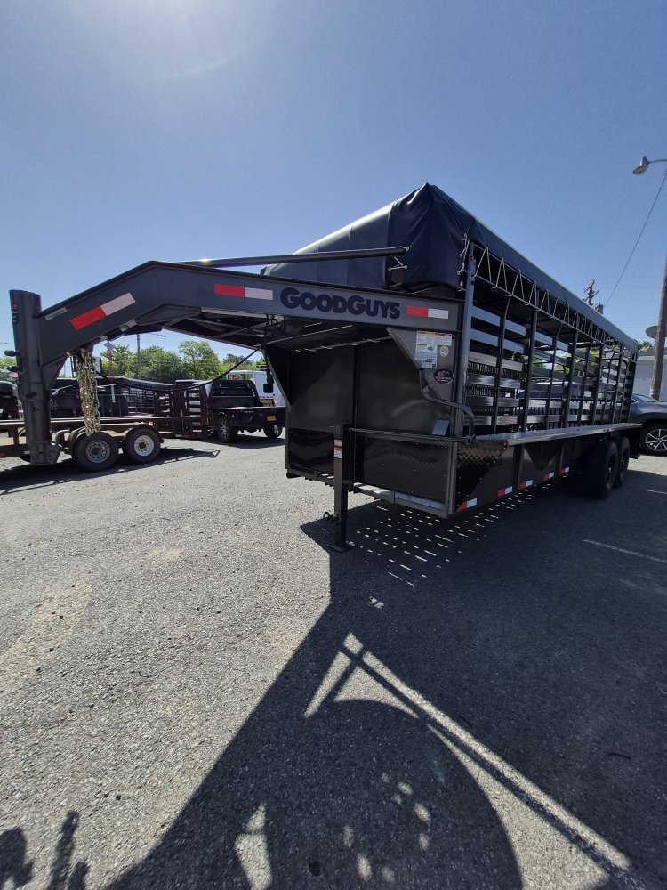 6' 8"x20' GoodGuys 20' WRANGLER BAR TOP GG3463