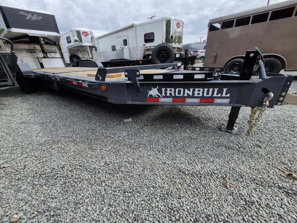 81"x24' IronBull THB 24' IB4611