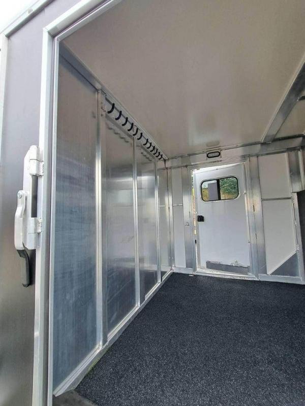 2025 Hart Trailers X28G Club Calf Trailers Stock / Stock Combo Trailer