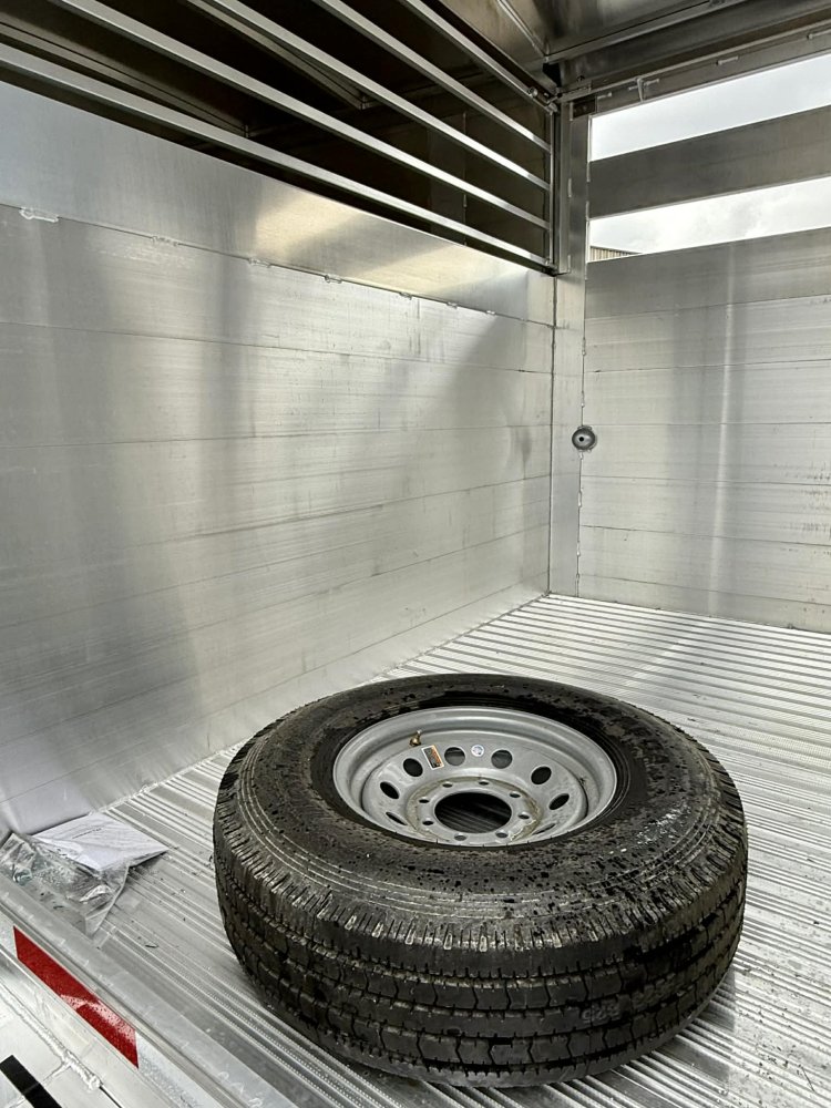 2026 Hillsboro Endura 24' Stock Trailer