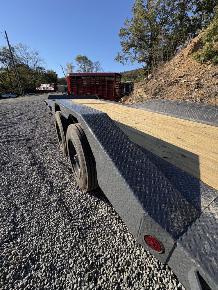 102"x22' IronBull IB0361TWB