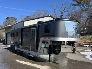 2022 Bison 7310 Silverado 3 Horse Living Quarters Trailer - Consignment Unit