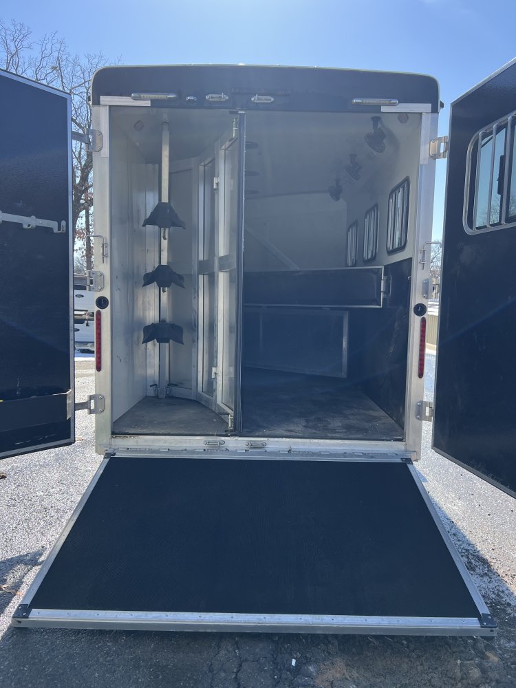 2022 Bison 7310 Silverado 3 Horse Living Quarters Trailer - Consignment Unit