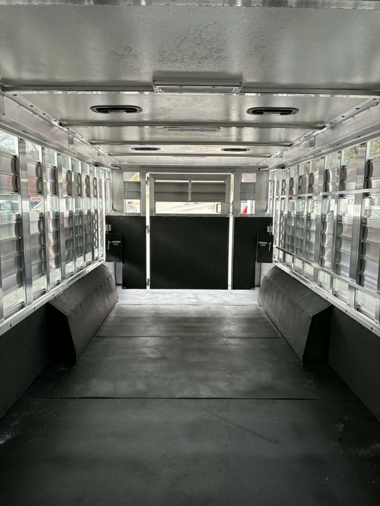 2026 Hart Trailers Lo Pro Expo 24' GN Stock / Stock Combo Trailer