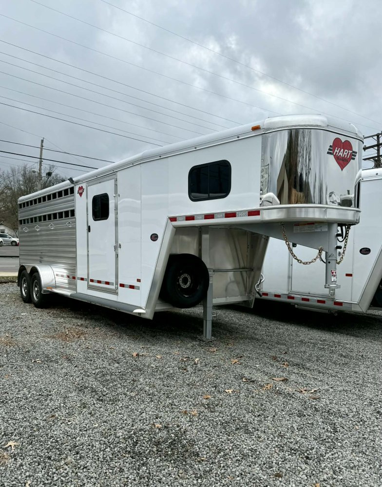 2026 Hart Trailers Solution 4 Horse Slant Gooseneck Trailer