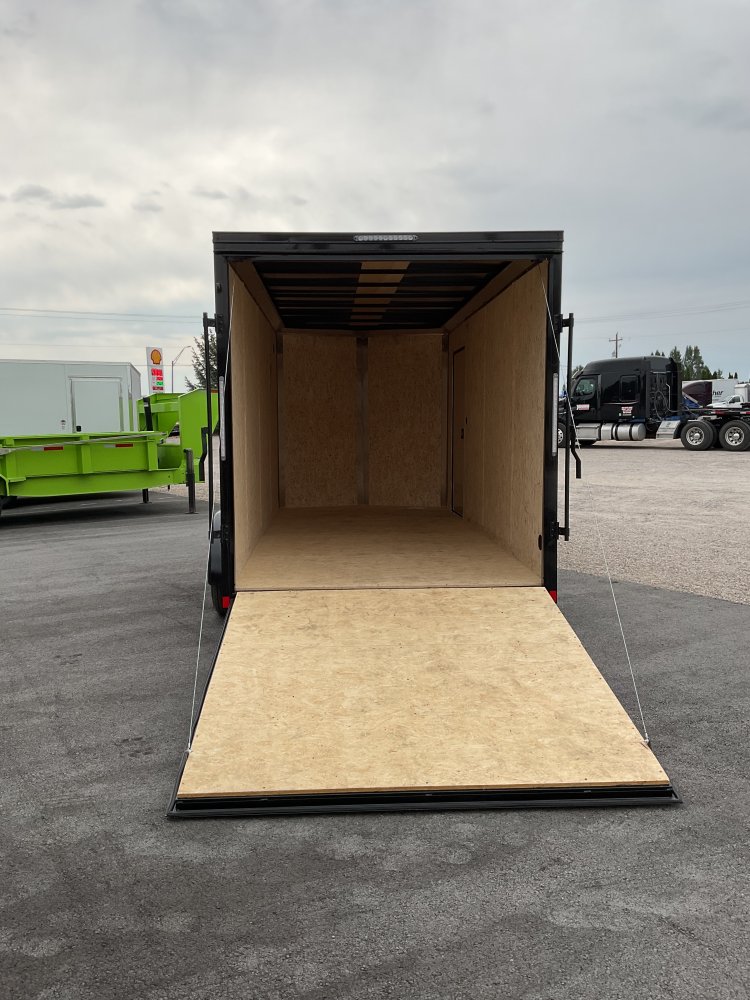 2027 Cargo Express 7X16 EX DLX V NOSE 7K RAMP Enclosed Cargo