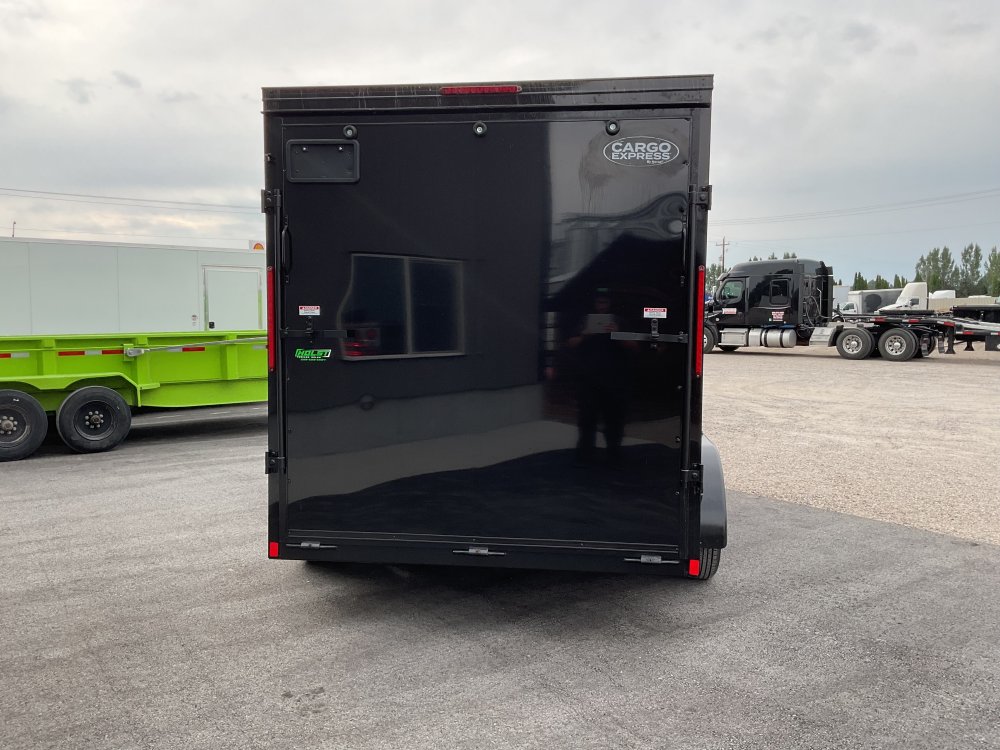 2027 Cargo Express 7X14 EX DLX V NOSE 7K RAMP Enclosed Cargo