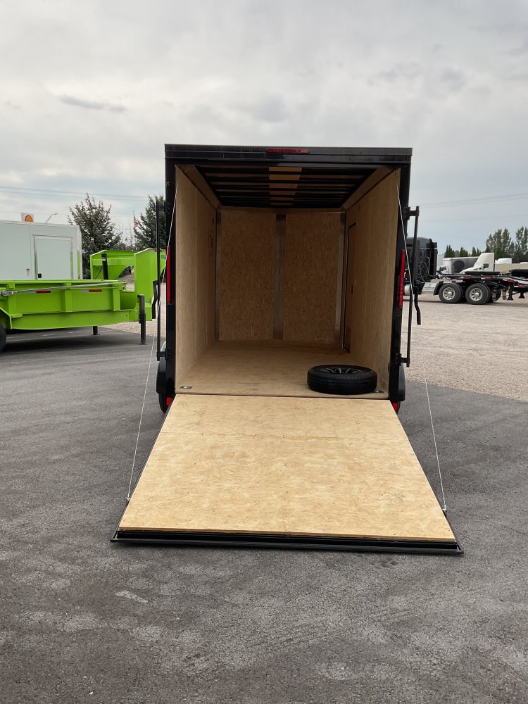 2027 Cargo Express 7X14 EX DLX V NOSE 7K RAMP Enclosed Cargo