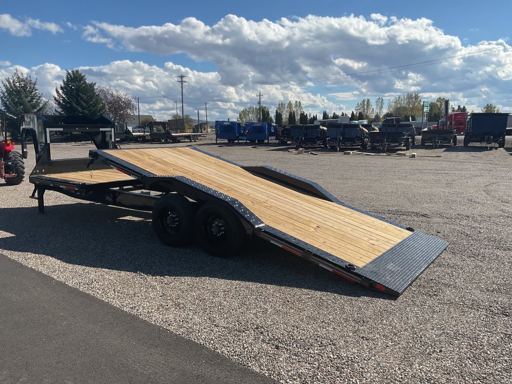 2027 Diamond C HXD210 - 102" X 24' GOOSENECK Equipment