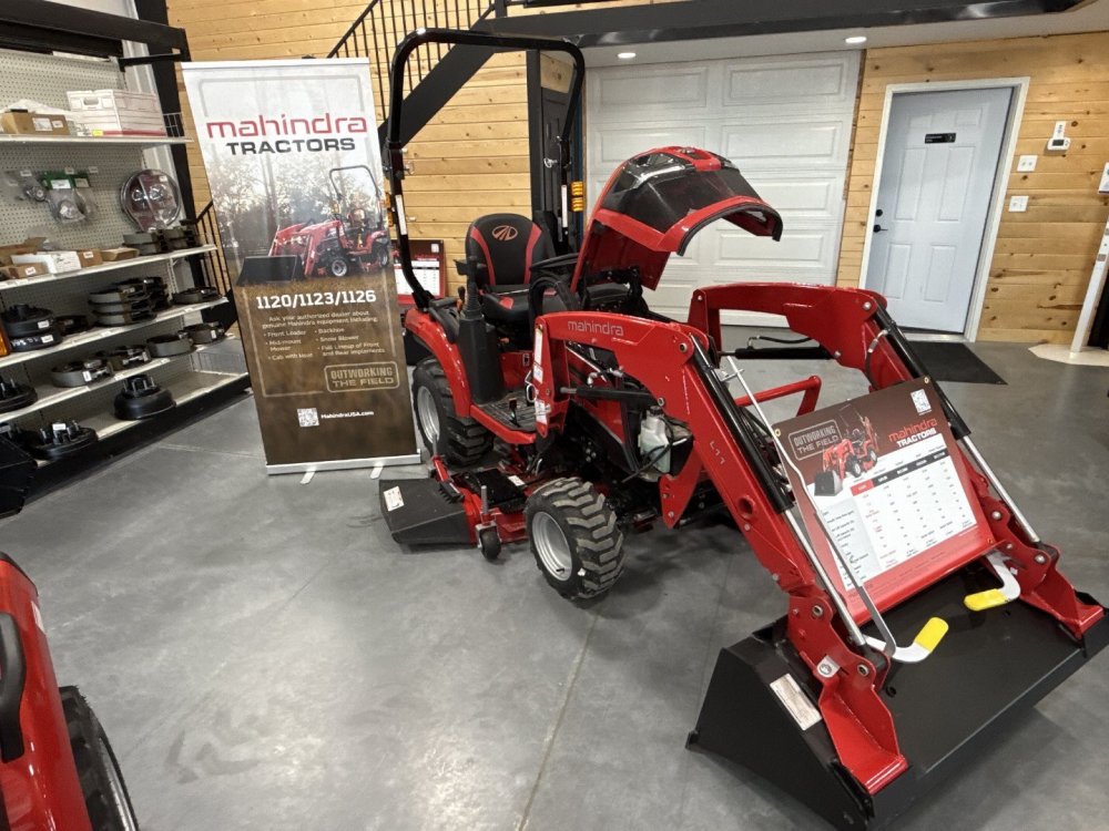 2025 Mahindra 1100 Series 1123 HST w/ 60" Mower Tractor