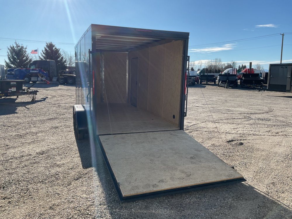 2026 Cargo Express 7X16 EX DLX V NOSE 7K RAMP Enclosed Cargo