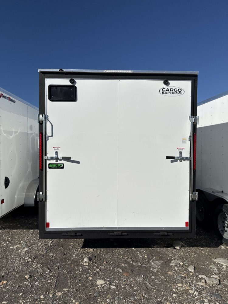 2025 Cargo Express 7X16 EX DLX V NOSE 7K RAMP Cargo / Enclosed Trailer