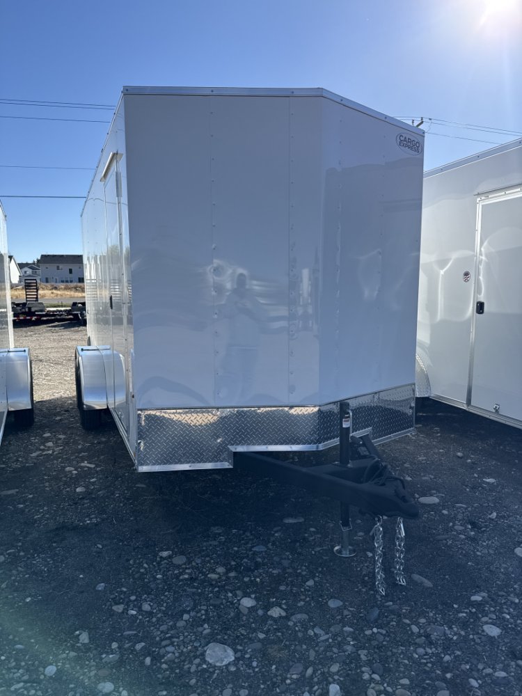 2026 Cargo Express 7X16 EX DLX V NOSE 7K RAMP Cargo / Enclosed Trailer