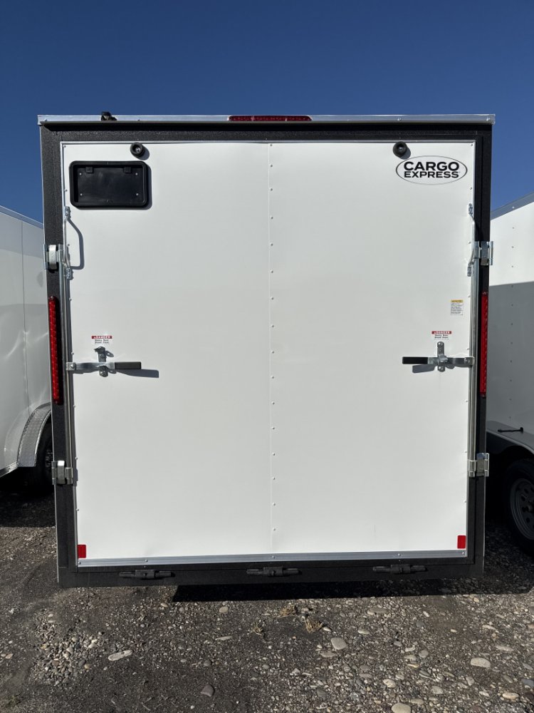2026 Cargo Express 7X16 EX DLX V NOSE 7K RAMP Cargo / Enclosed Trailer