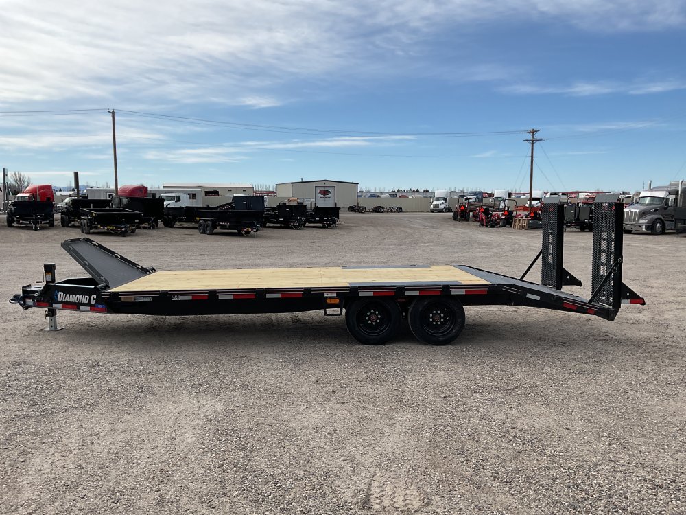 2026 Diamond C DEC208-22' Equipment