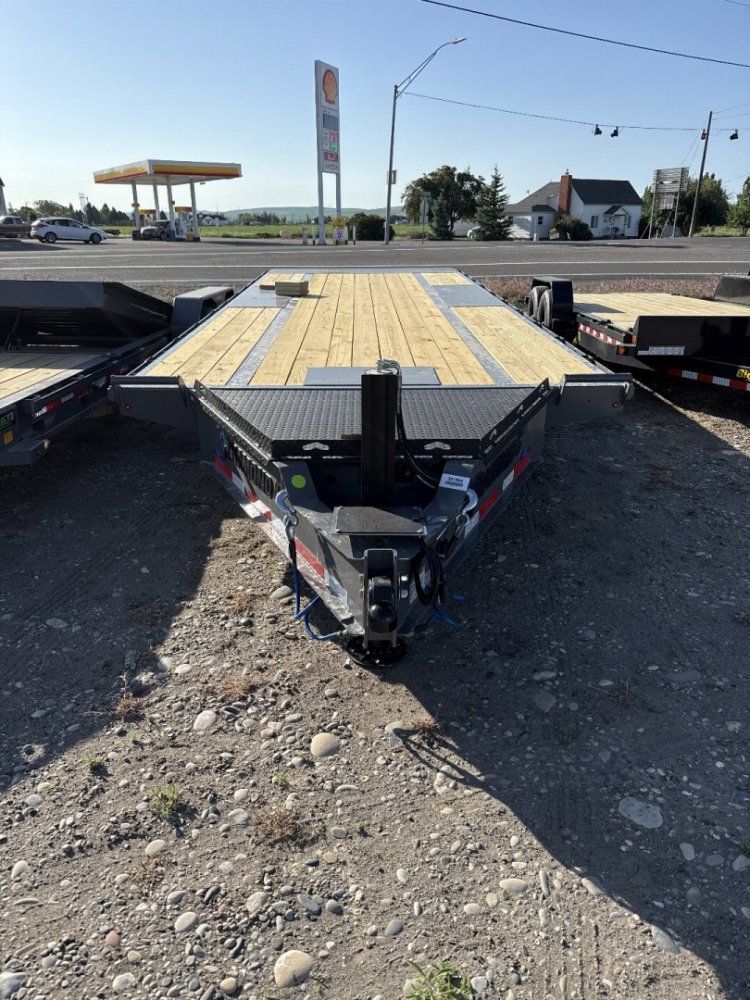 2025 Diamond C Trailers DET207 102X22' Tilt Trailer