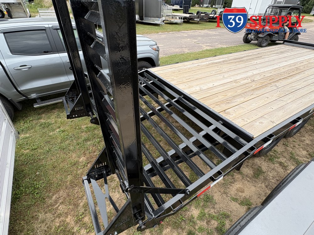 H&H 102x18+4 Deckover Bumper Pull 14K