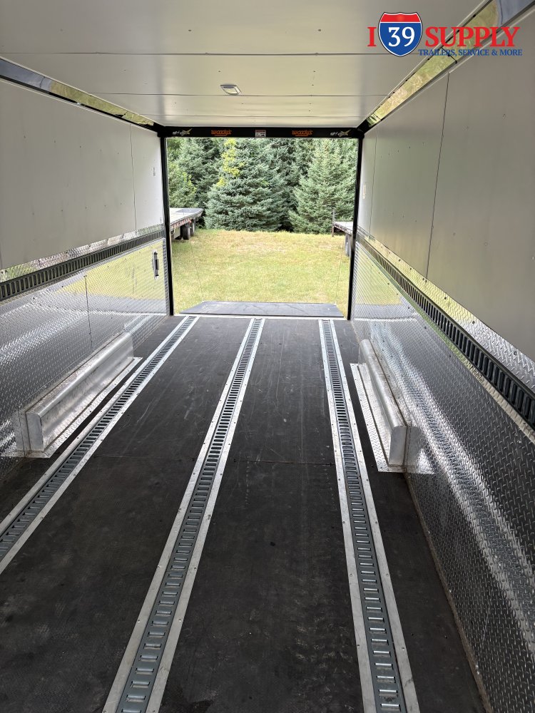 7.5'x25' Stealth Snowmobile