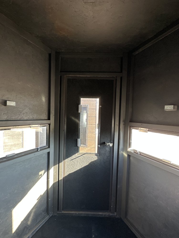I39 Hexagon Horizontal Windows Hunting Blind
