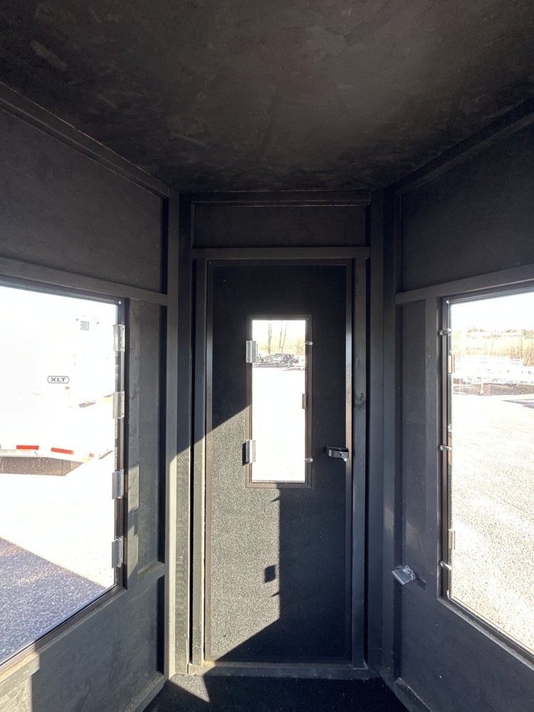 I39 Hexagon Vertical Windows Hunting Blind