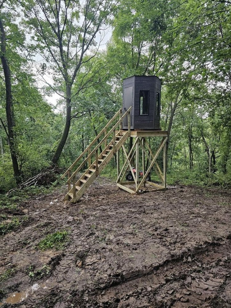 I39 Hexagon Vertical Windows Hunting Blind