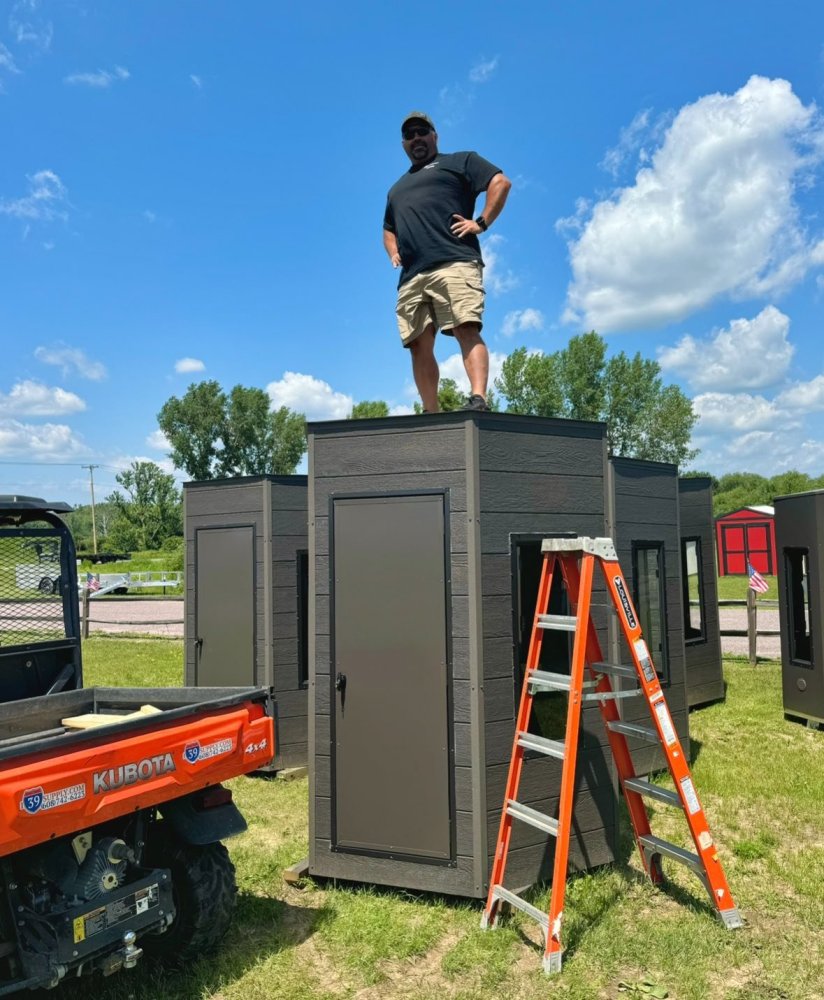 I39 Hexagon Vertical Windows Hunting Blind