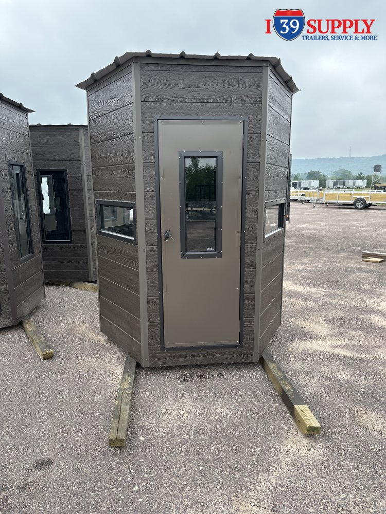 I39 Hexagon Horizontal Windows Hunting Blind