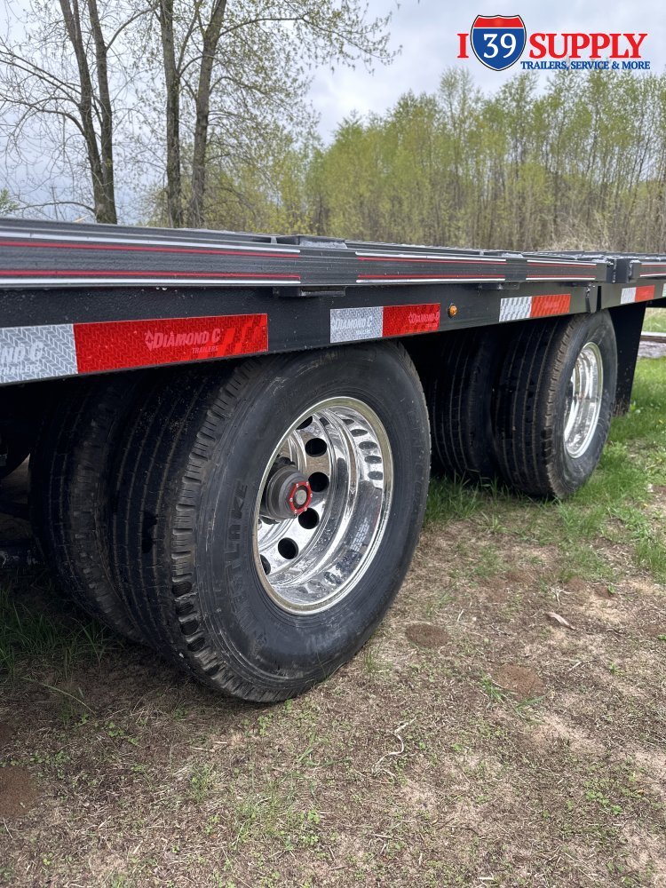 Diamond C 35x102 FMax212 Max Ramps Gooseneck Trailer, 25.9k