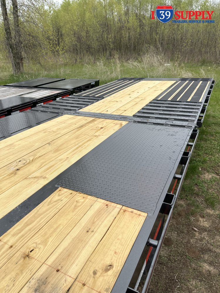 Diamond C 35x102 FMax212 Max Ramps Gooseneck Trailer, 25.9k