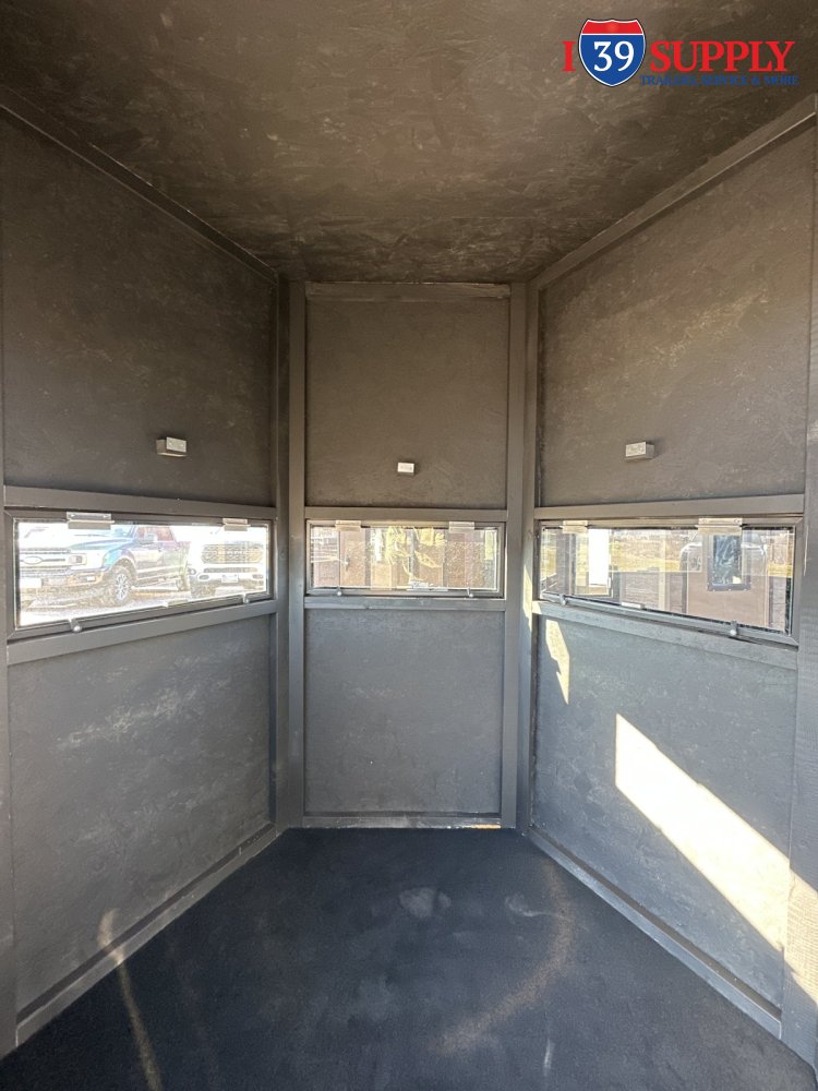 I39 Hexagon Horizontal Windows Hunting Blind